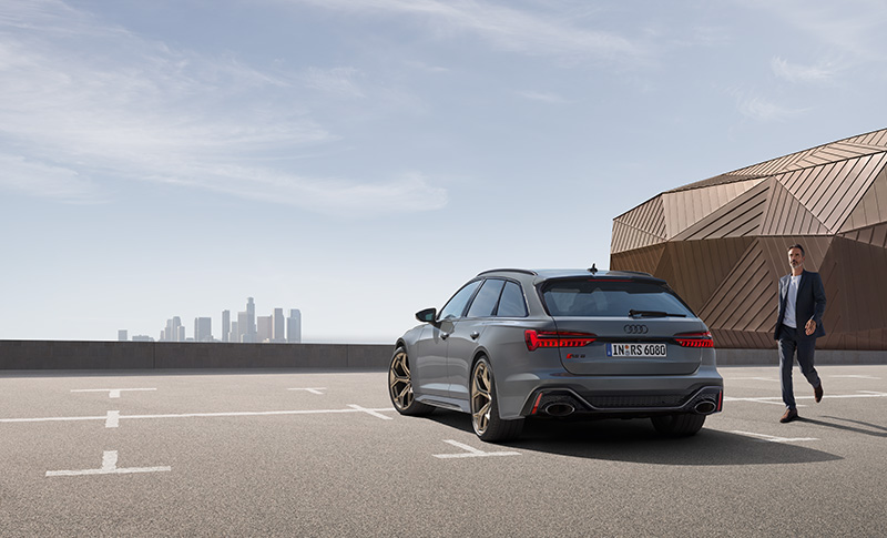 Audi RS 6 Avant Heckansicht 