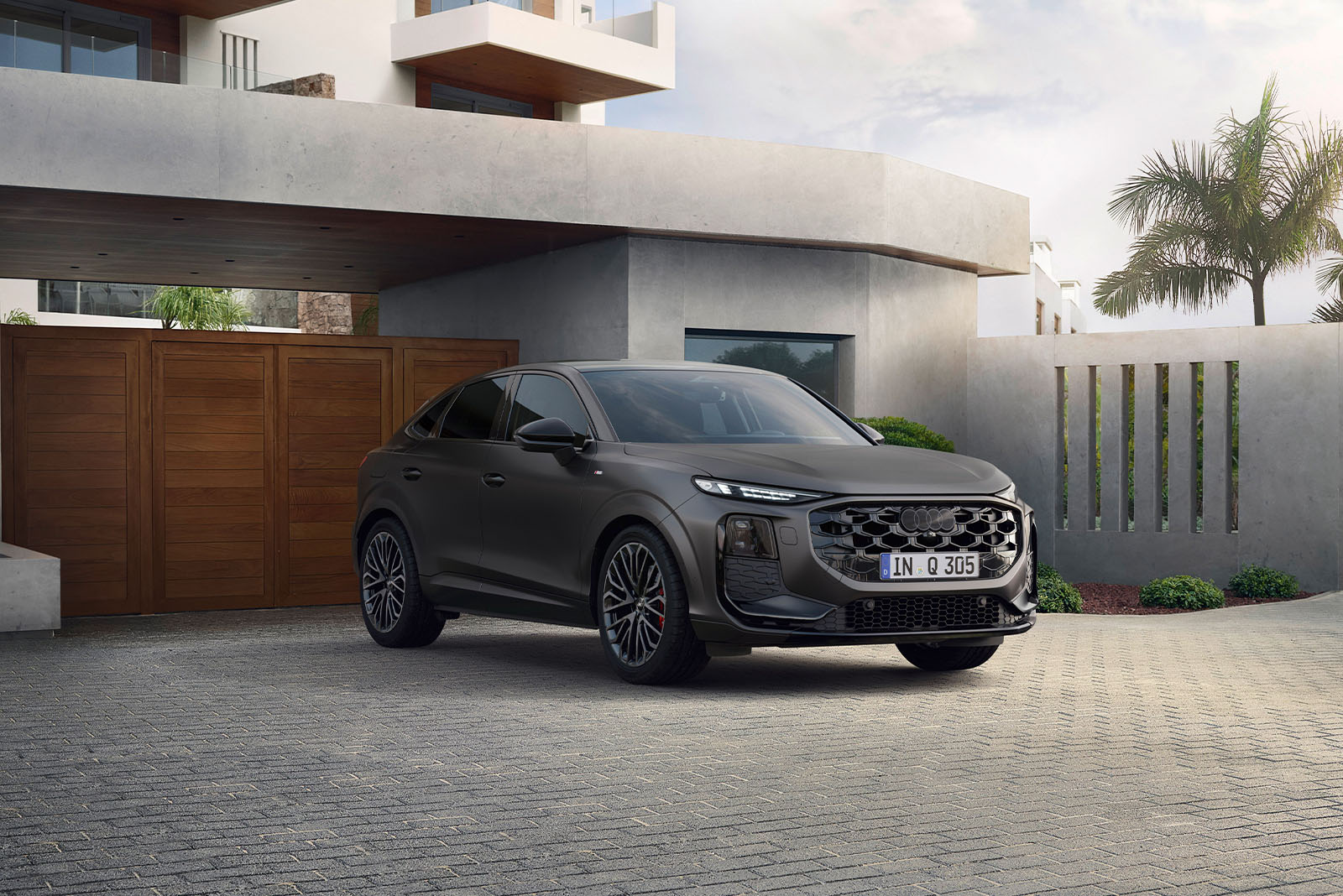 Audi Q3 Sportback, grau-matt, Frontansicht