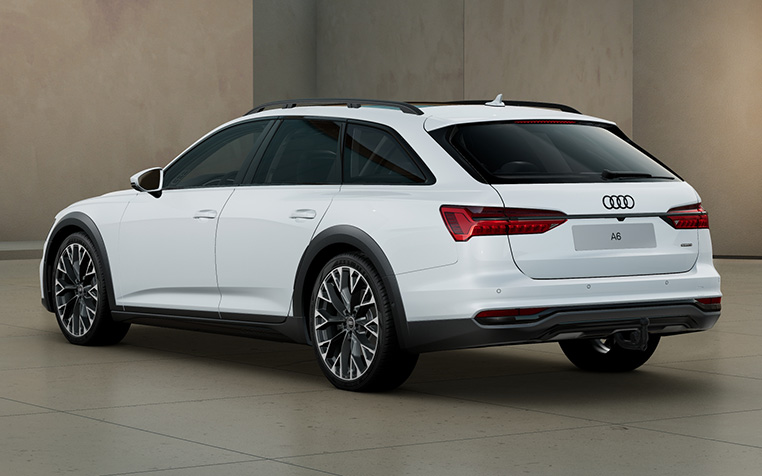 Audi A6 allroad in Gletscherwei&szlig; Metallic seitliches Heck
