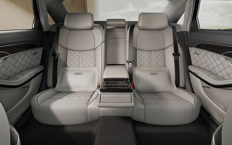 Innenraum Audi A8 L TFSI e. 