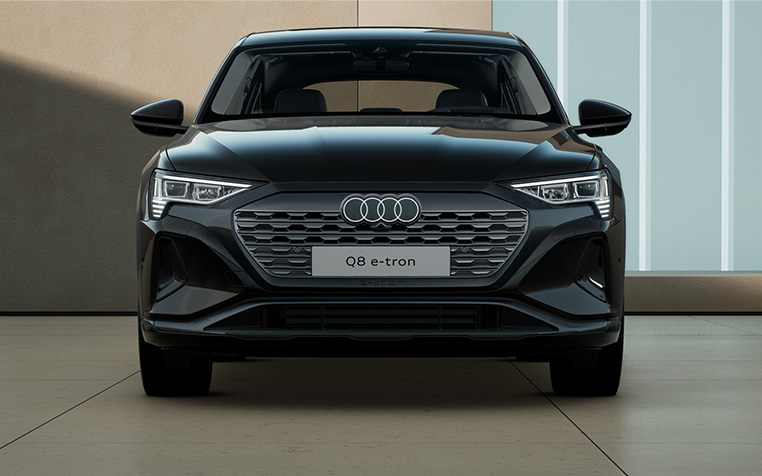 Frontansicht des Audi Q8 Sportback e-tron