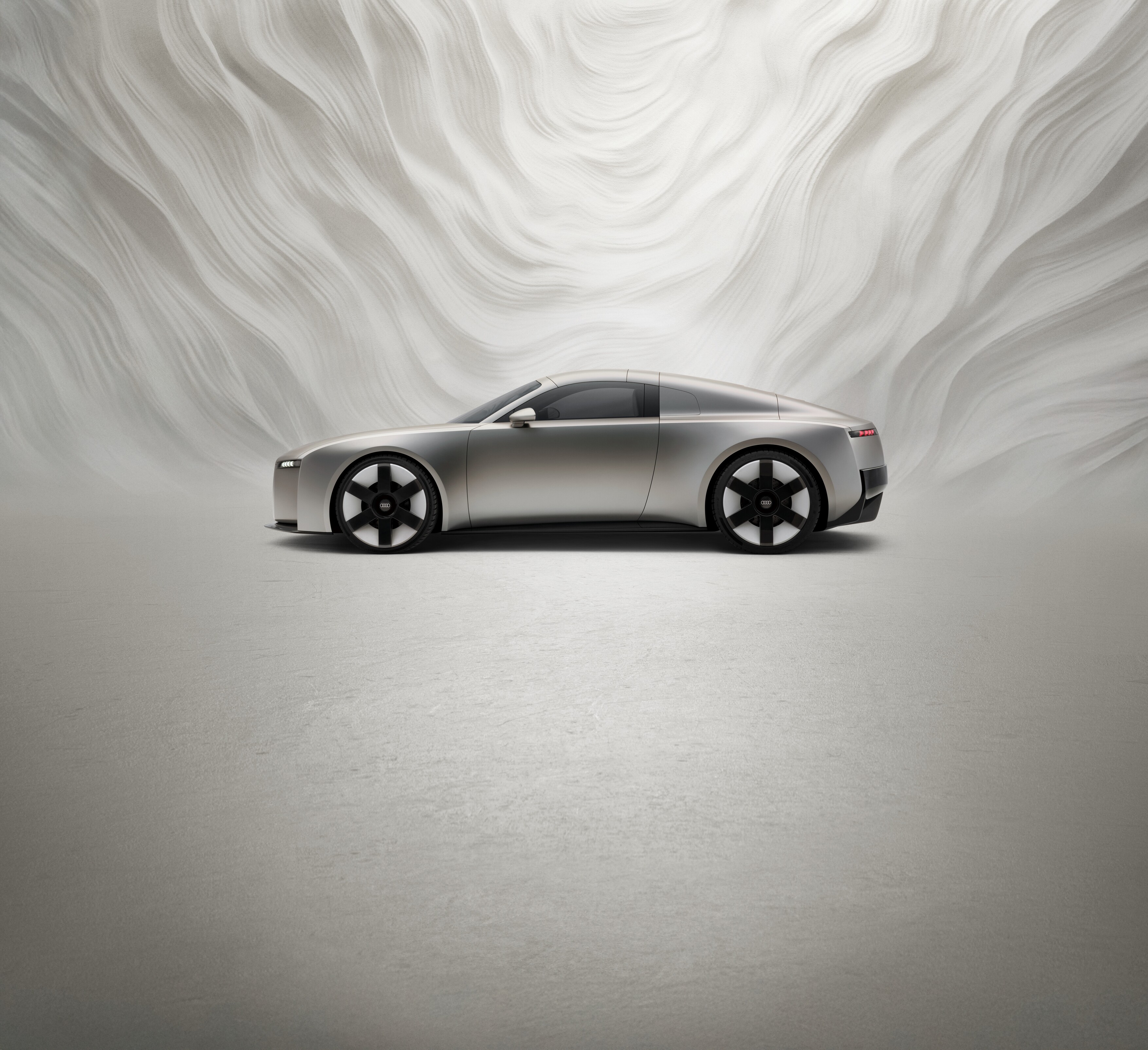 Bild des Audi Concept C von der Seite